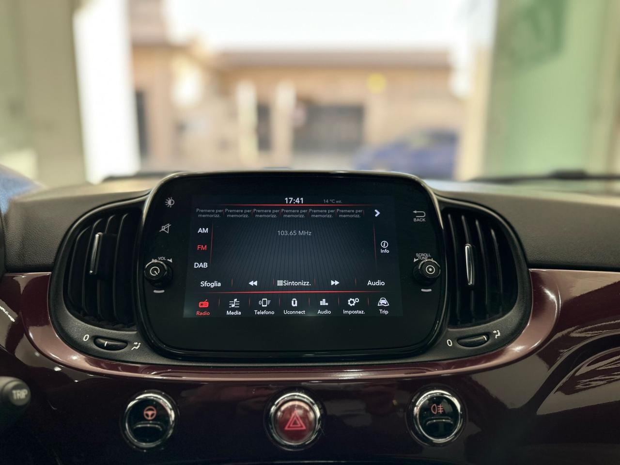 Fiat 500 1.0 hybrid Dolcevita 70cv