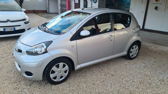 Toyota Aygo 1.0 GARANZIA 12 MESI PER NEO PATENTATI