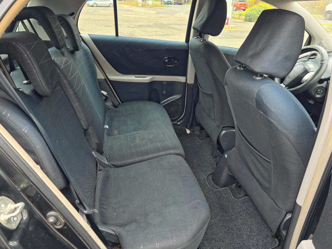 Toyota Yaris 1.3 5 porte 2007-E4 Manuale NEO Benzina