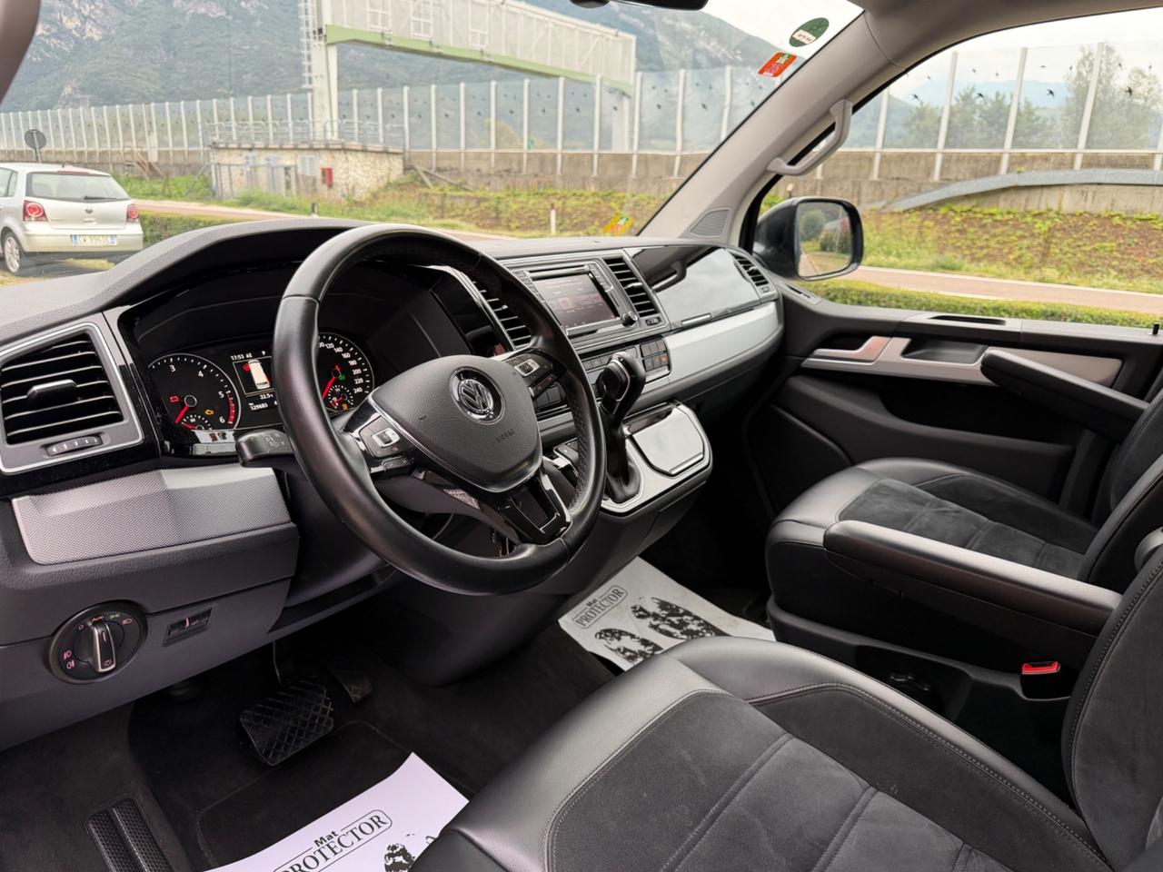 Volkswagen Multivan T6 - DSG 4x4 BULLI FULL