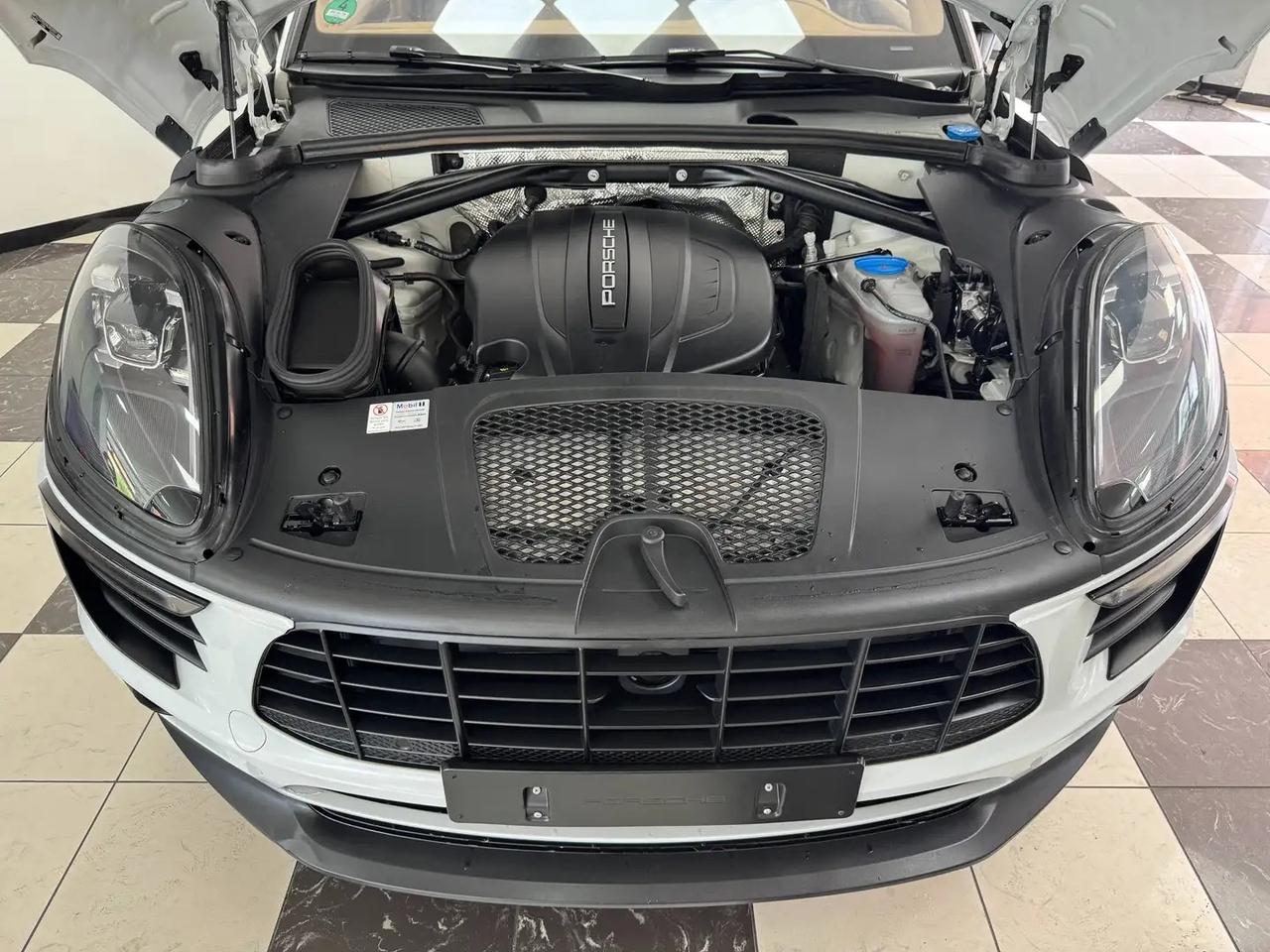 Porsche Macan 2.0