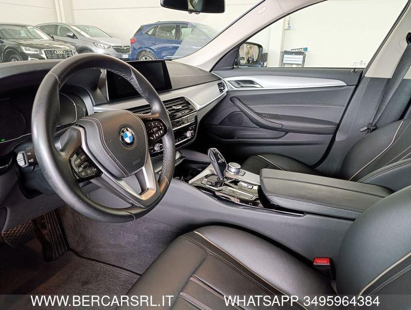 BMW Serie 5 530d 48V xDrive Touring Business*PELLE*