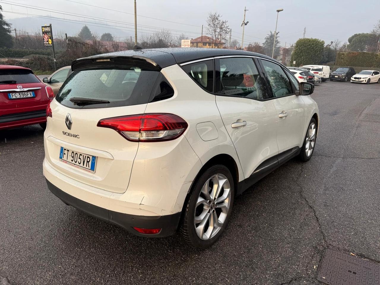 Renault Scenic Scénic dCi 8V 110 CV EDC Energy Sport Edition2