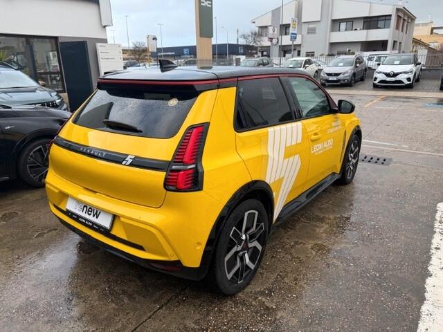 Renault 5 E-Tech Electric 150 CV Comfort Range Iconic Cinq