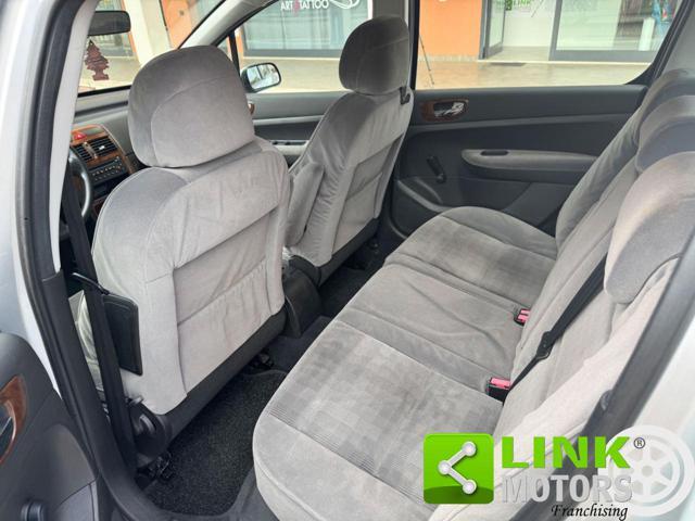 PEUGEOT 307 1.6 16V 5p. XR