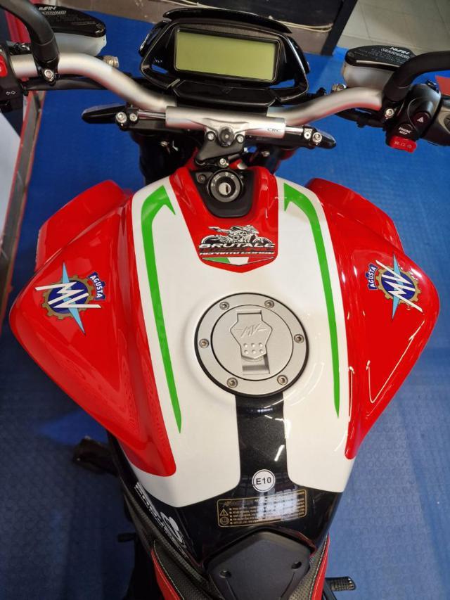 MV AGUSTA Brutale 800 RC