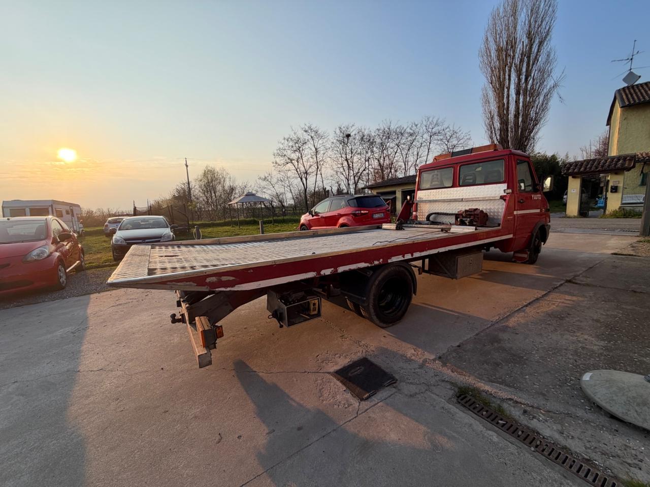 IVECO 35E10A CARRO ATTREZZI COME-AR – PIANALE ALLUMINIO + VERRICELLO