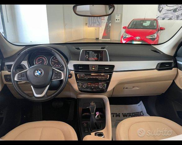 BMW X1 (F48) - X1 sDrive18d Business