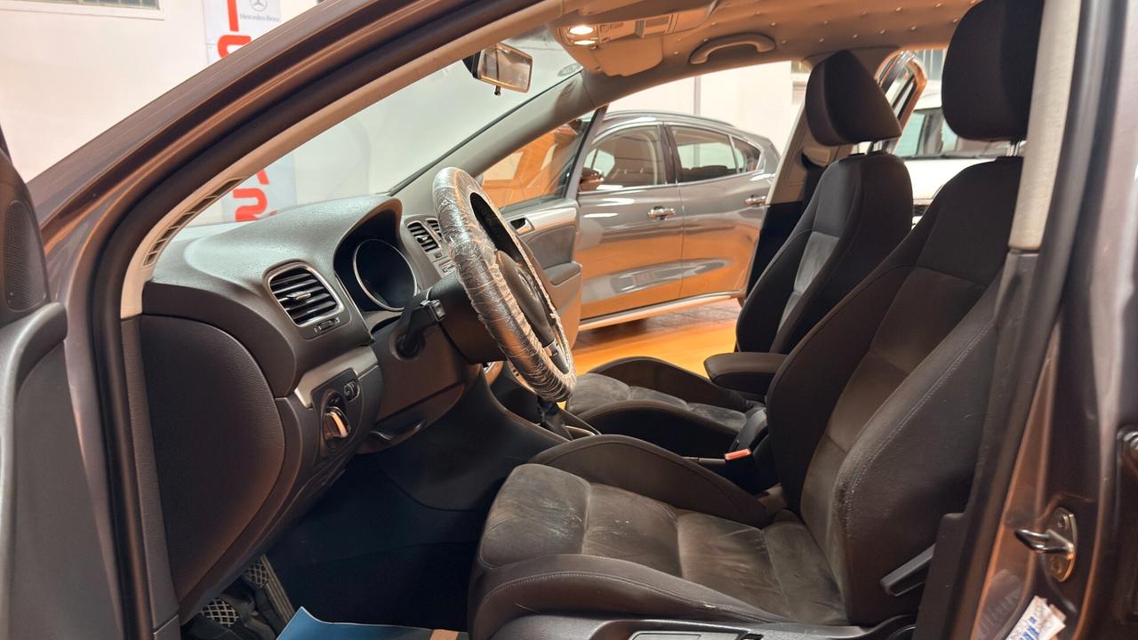 Volkswagen Golf 1.6 TDI 5p. Highline BlueMotion