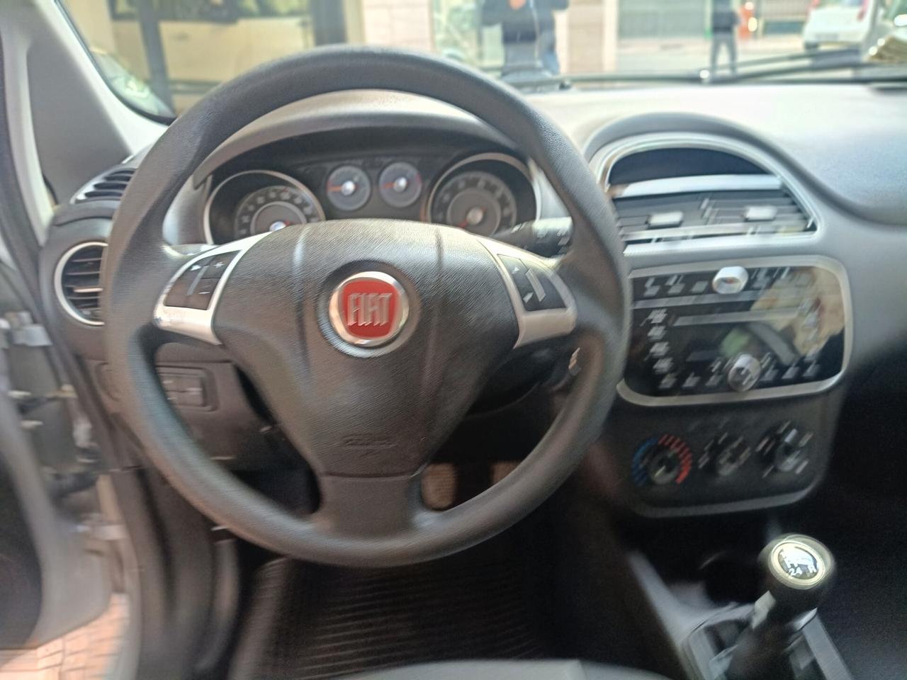 FIAT PUNTO 1.4 NATURAL POWER-NEOPATENTATI-Euro5490