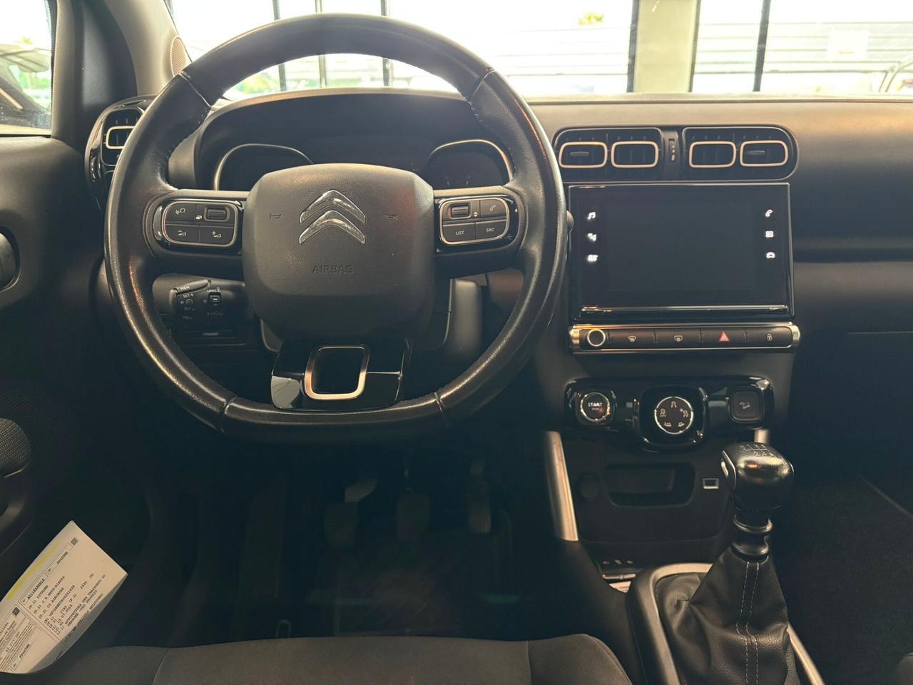 Citroen C3 Aircross SHINE PureTech 130 6mt