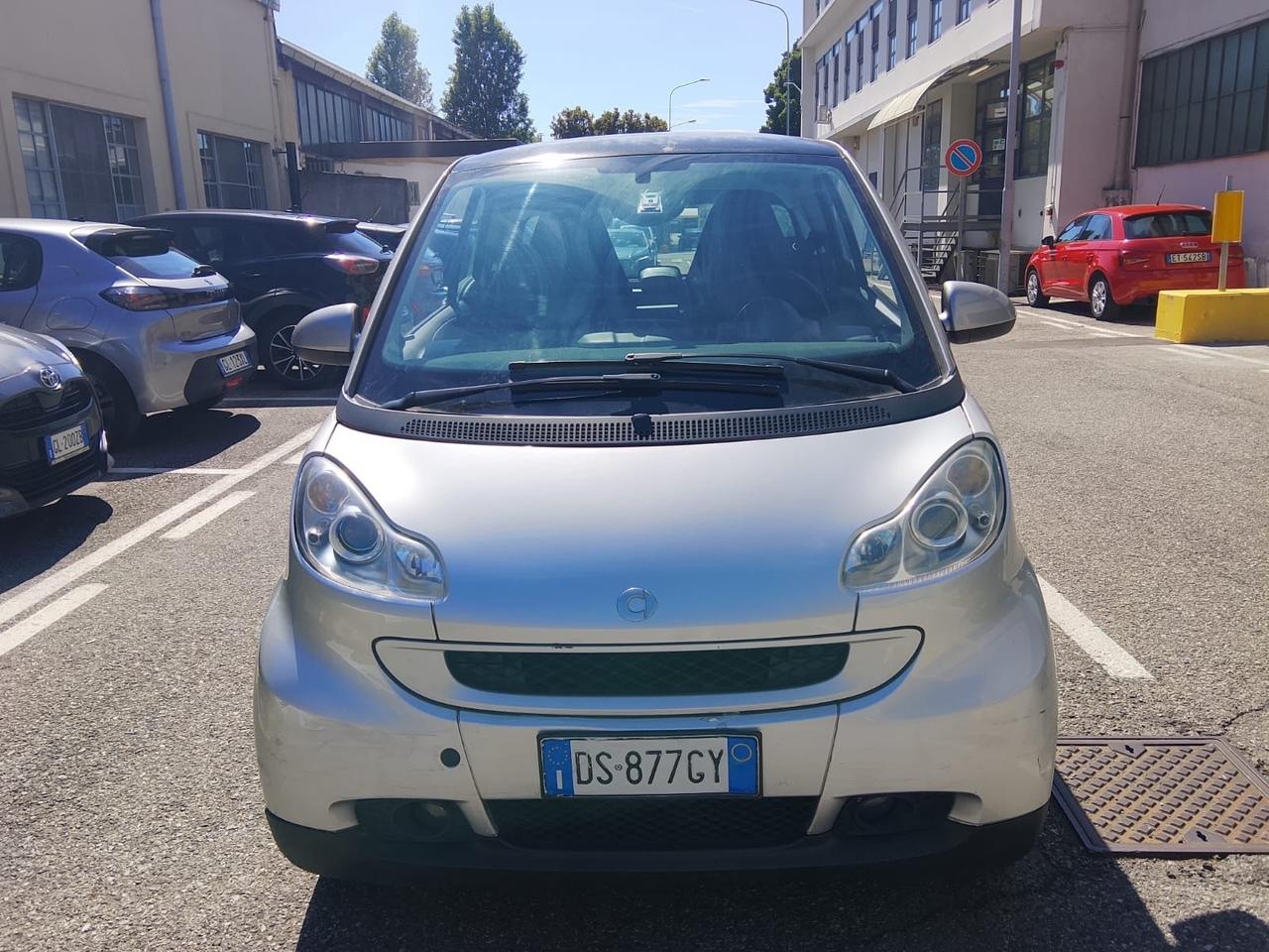 Smart ForTwo 1000 52 kW MHD coupé pulse