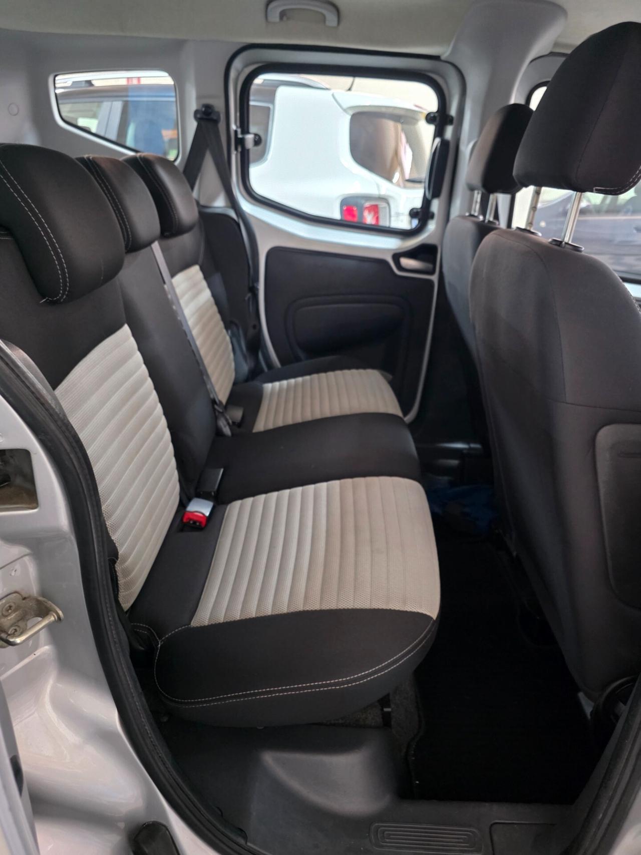 Fiat Qubo 1.3 MJT 75 CV Trekking