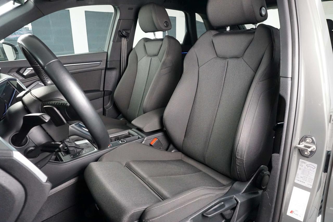 Audi Q3 40 TFSI quattro S tronic Business Advanced