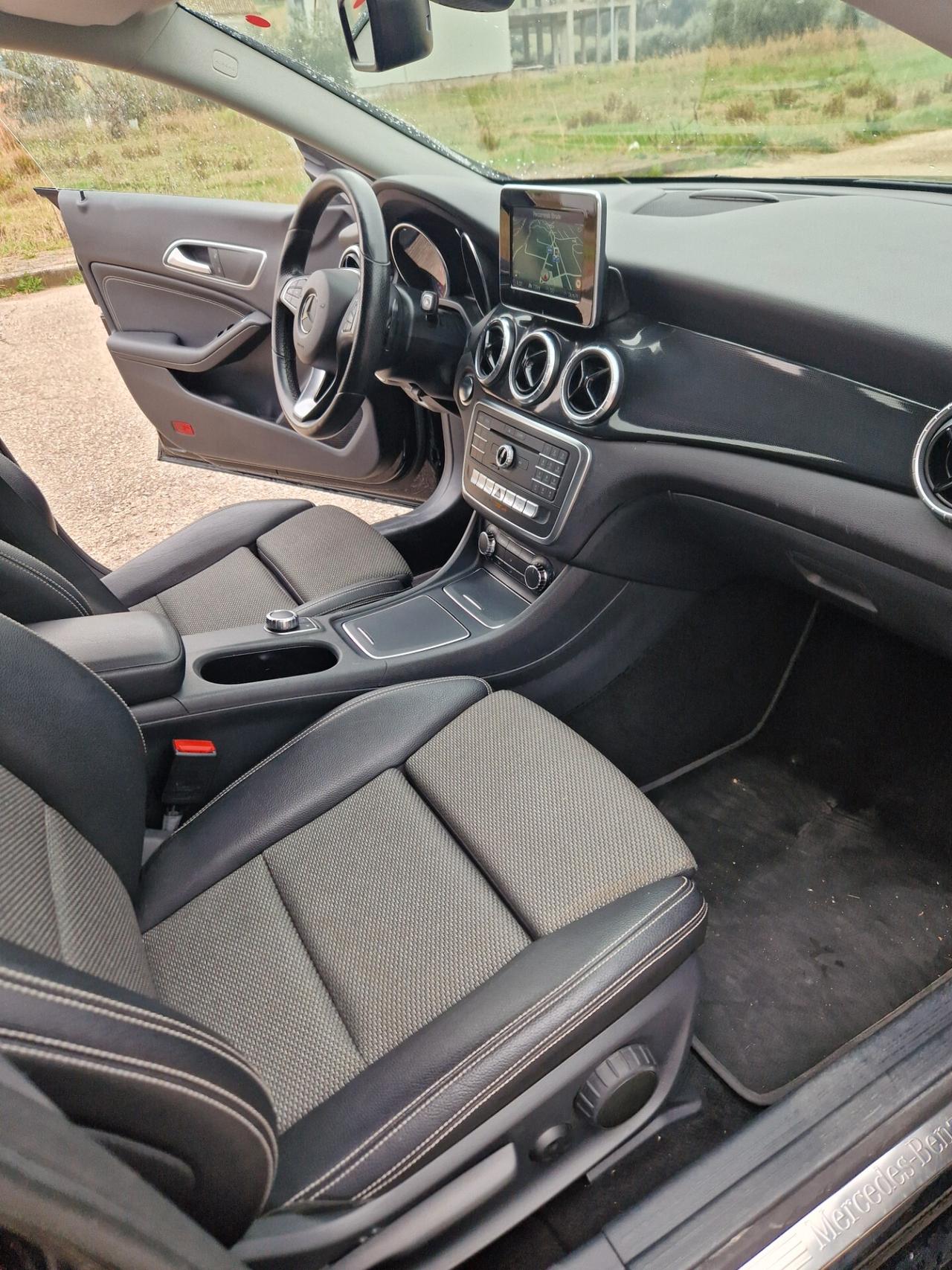 Mercedes-benz CLA 200 CLA 200 d S.W. 4Matic Automatic Premium