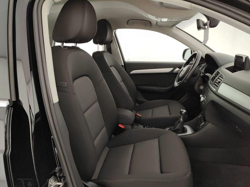 Audi Q3 2.0 TDI 120 CV Business