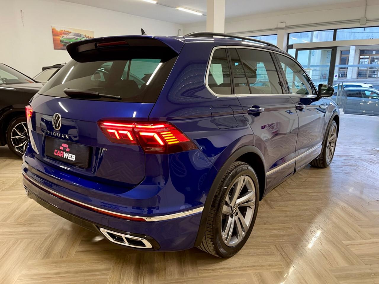 VOLKSWAGEN TIGUAN 2.0 TDI R-Line HARMAN/KARDON 2021