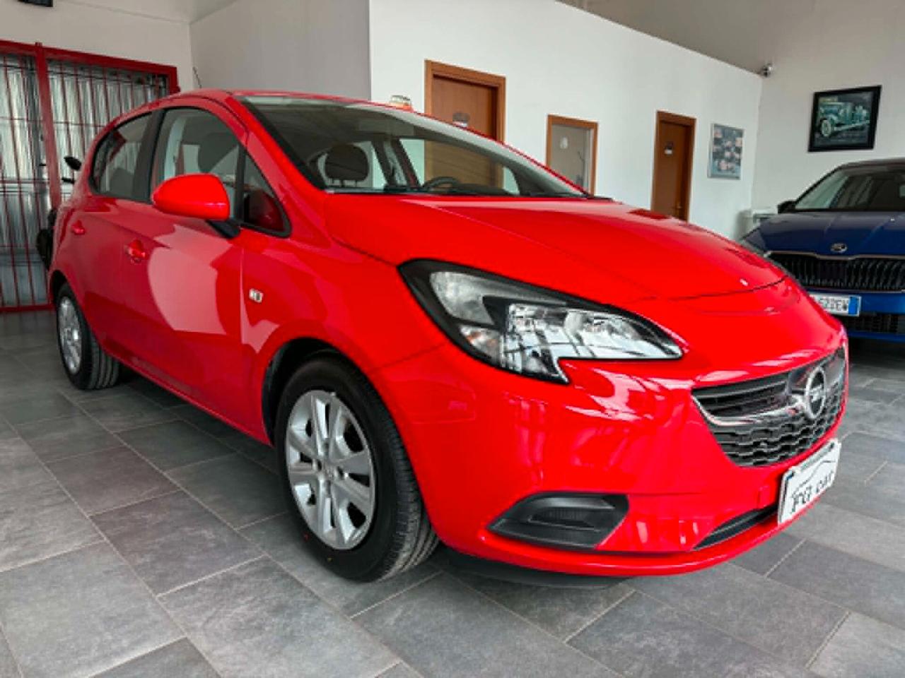 Opel Corsa 1.2 5 porte n-Joy 69CV NEOPATENTATI