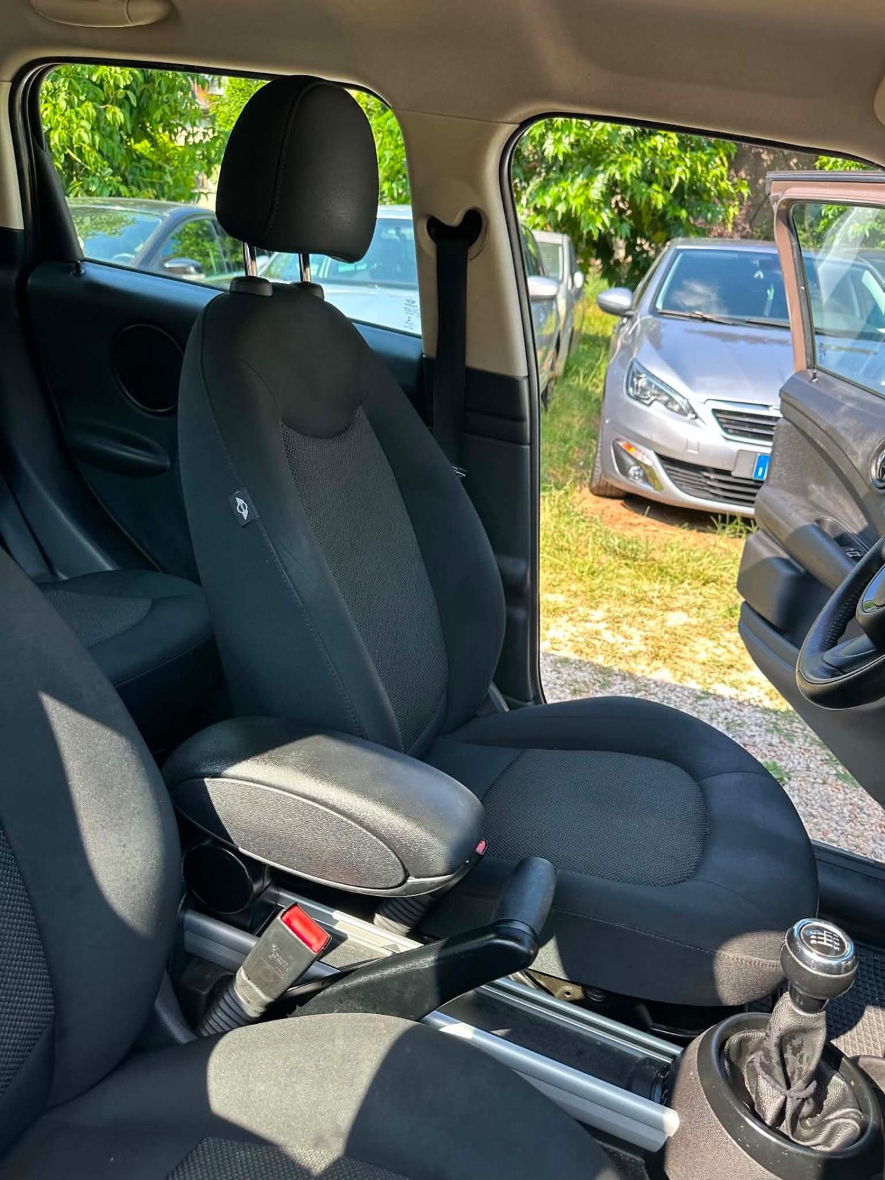 Mini COUNTRYMAN 1.6 COOPER D NEOPAT KMCERT GARANZ