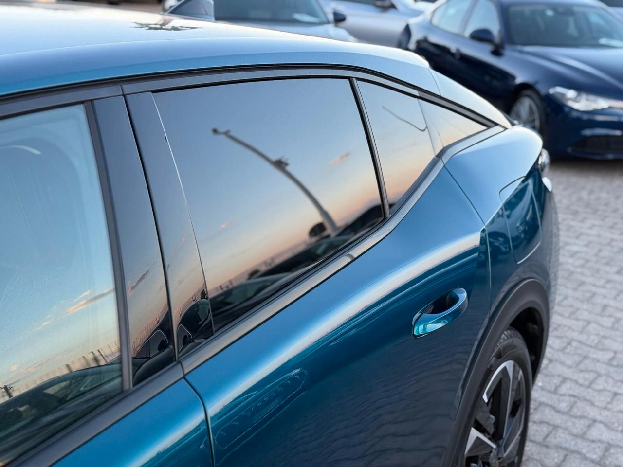 Peugeot 408 Plug-in Hybrid 180 e-EAT8 Allure Pack Blu Obsesion *Ok Neopatentati