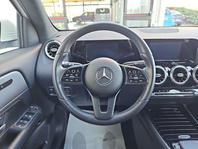 Mercedes-Benz GLA GLA 180 d Automatic Sport