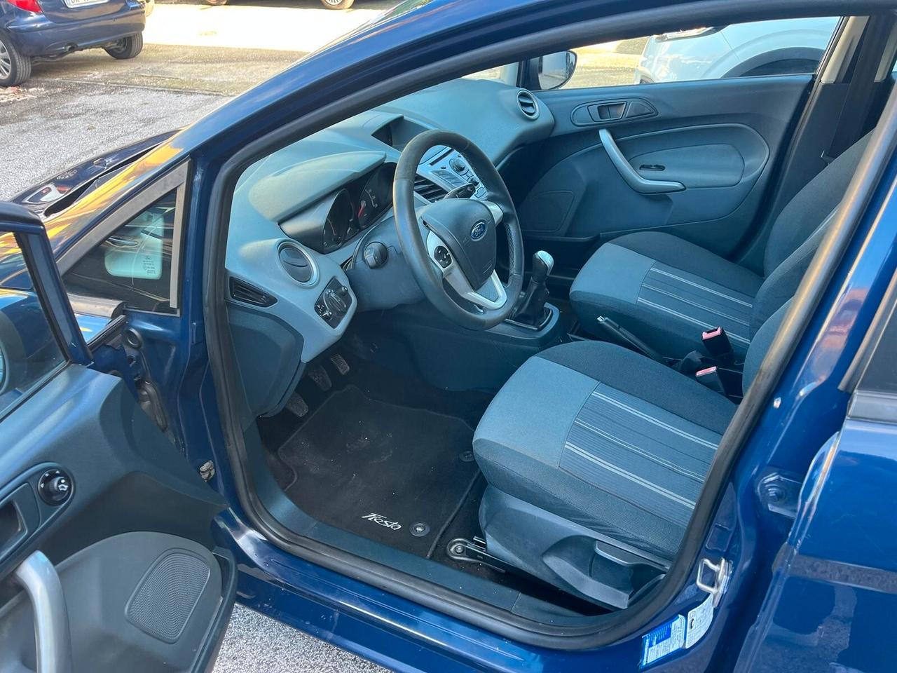 Ford Fiesta 1.4 5 porte Bz.- GPL Titanium