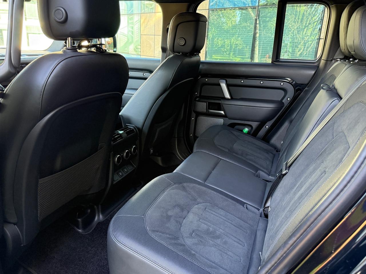 Land Rover Defender 110 5.0 V8 525 CV AWD Auto Carpathian Edition