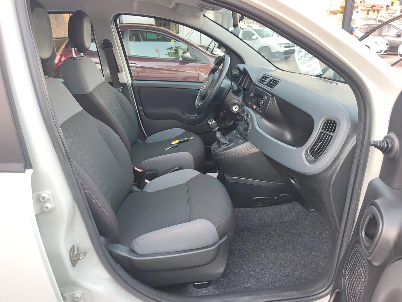 Fiat Panda 1.2 BENZINA E GPL DI SERIE