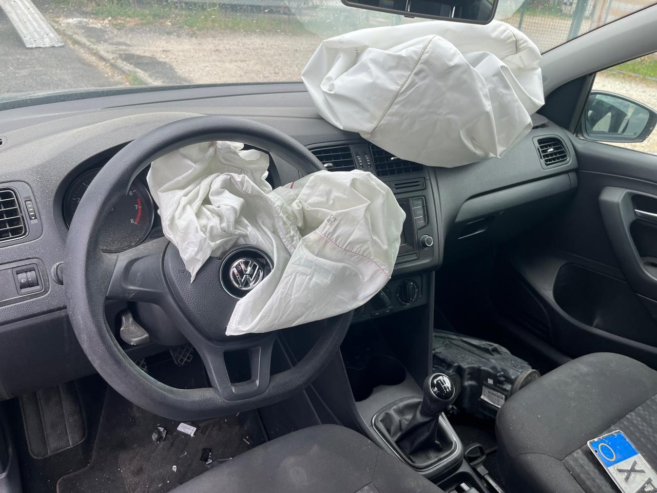 Volkswagen Polo 1.0 MPI 5p. Trendline INCIDENTATA