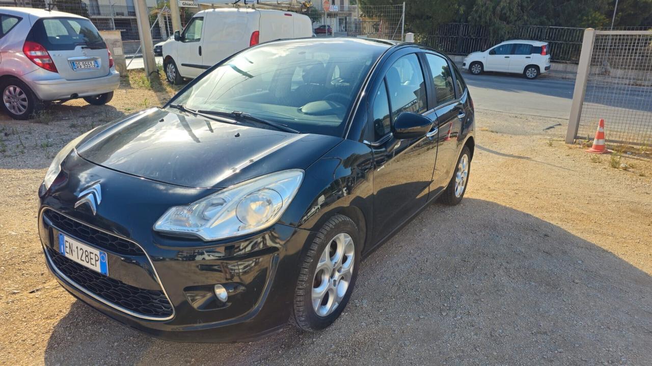 CITROEN C3 1.6 HDI 92 CV EXCLUSIVE 2013 EURO 5 CAMBIO AUTOMATICO € 5.000,00
