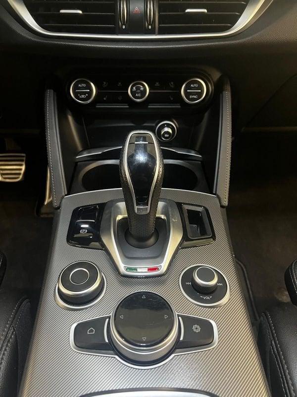 Alfa Romeo Stelvio 2.2 Turbo Diesel 210CV Veloce AT8 Q4