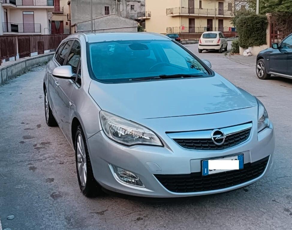 Opel Astra 1.7 CDTI 125CV Sports Tourer - 2011