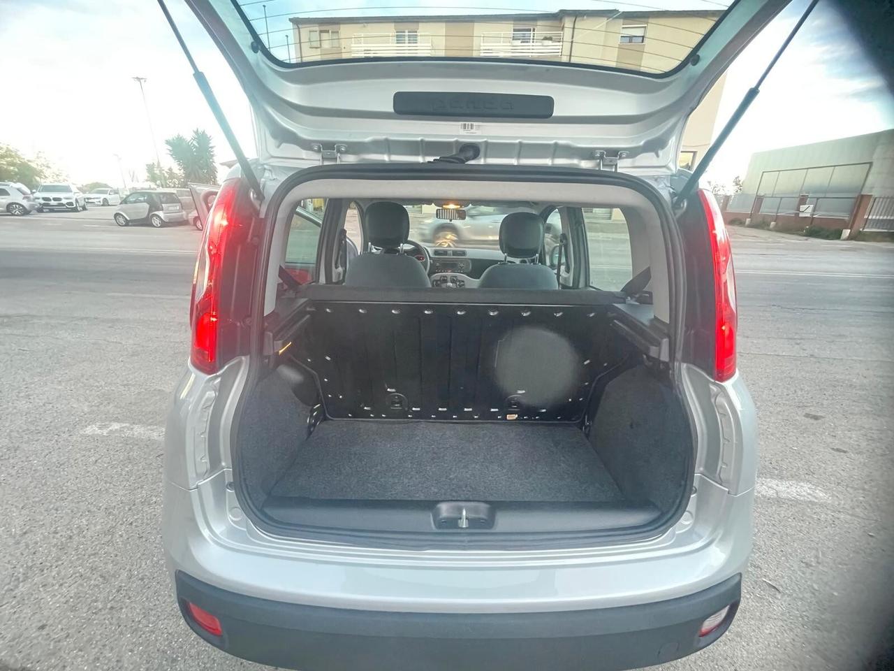 Fiat Panda 0.9 TwinAir Turbo Natural Power Lounge