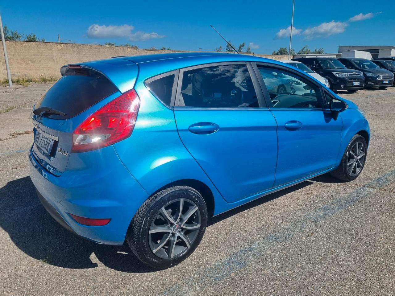 Ford Fiesta 1.4 TDCi 68CV 5 porte Titanium