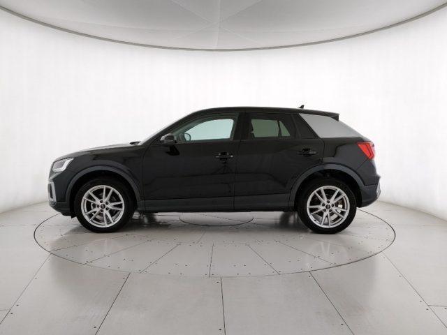 AUDI Q2 30 TFSI Business Advanced