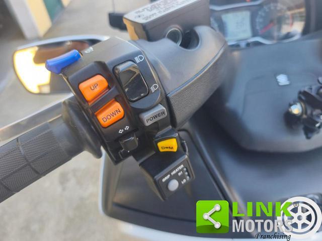 SUZUKI Burgman 650 AN