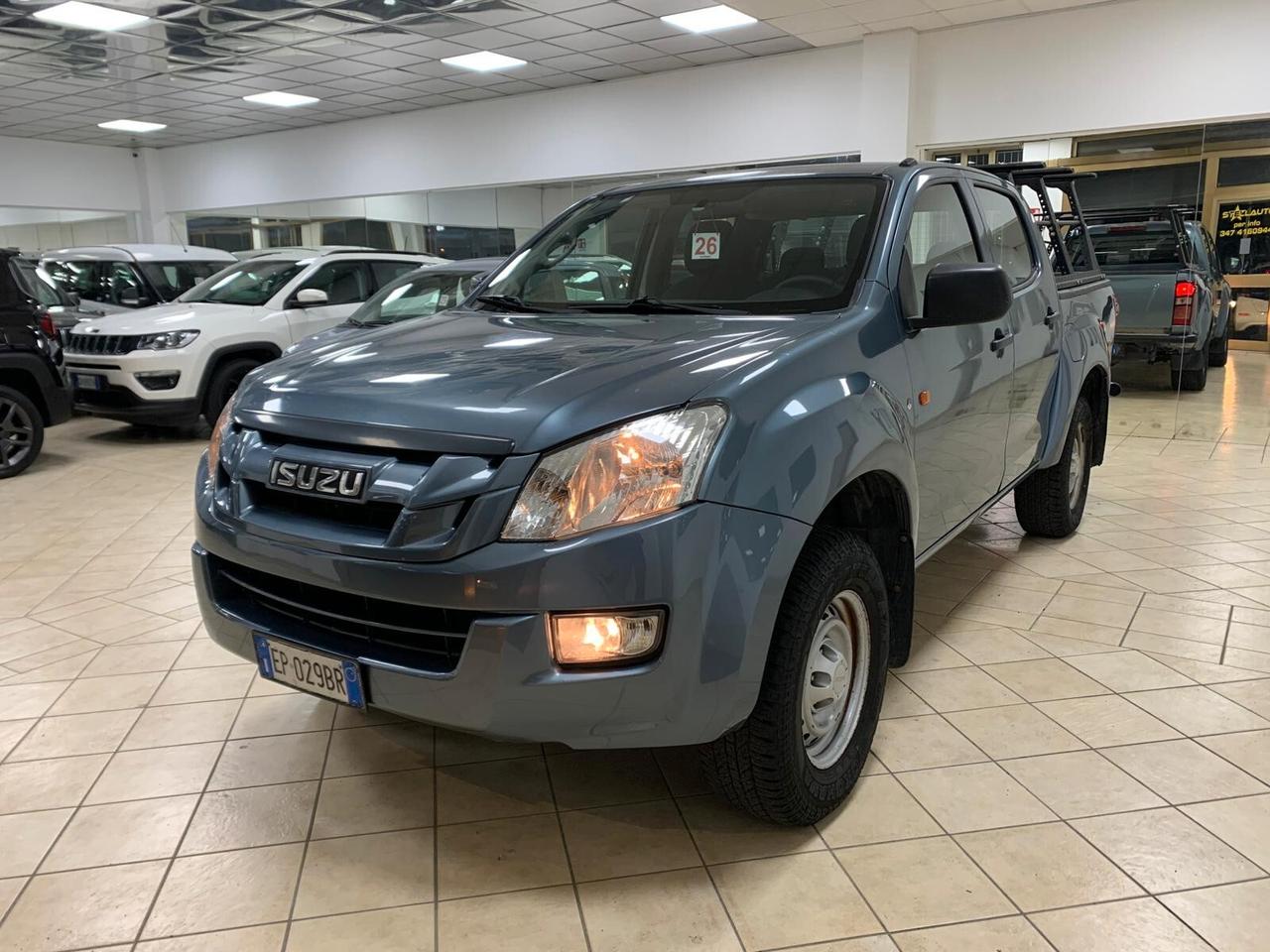 Isuzu D-Max 2.5 Crew Cab Solar 4WD