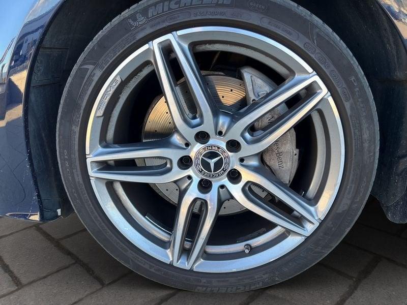 Mercedes-Benz Classe E Cpé E 220 d 4Matic Premium