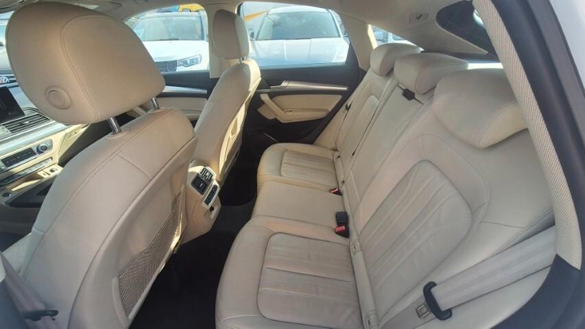 Audi Q5 35 TDI S tronic line - 2022