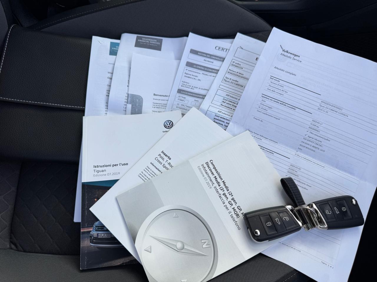 Volkswagen Tiguan 2.0 TDI SCR DSG 4MOTION Sport BMT