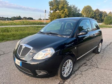 Lancia Ypsilon 1.2 Platino