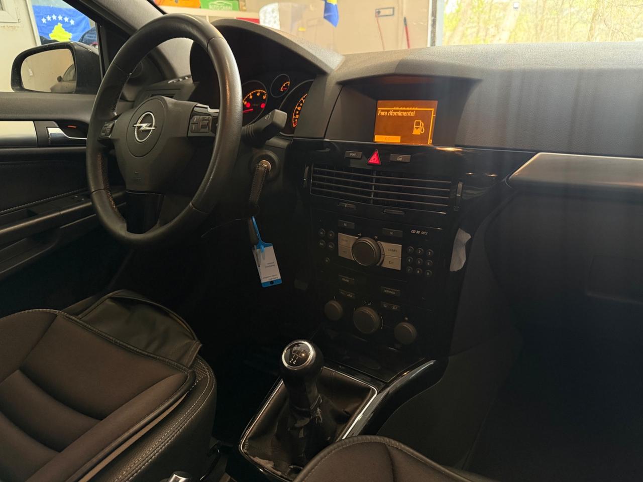 Opel Astra 1.6 BENZINA NEOPATENTATI