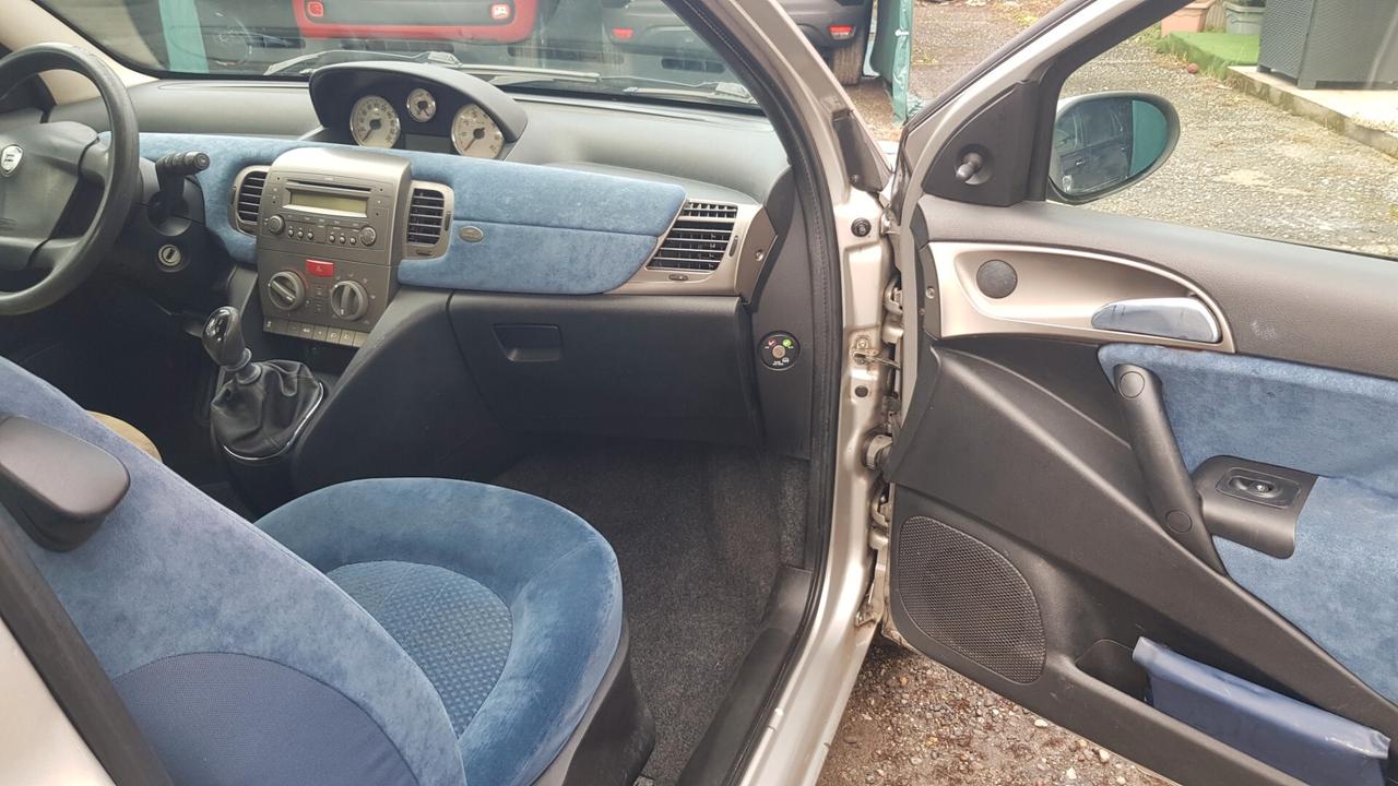Lancia Ypsilon FUNZIONANTE ANCHE ARIA CONDIZIONATA!!!