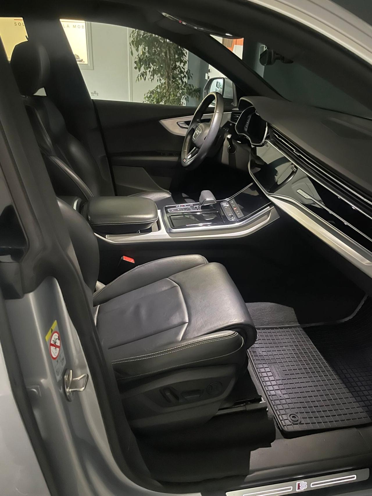 Audi Q8 50 TDI 286 CV quattro tiptronic Sport Sline