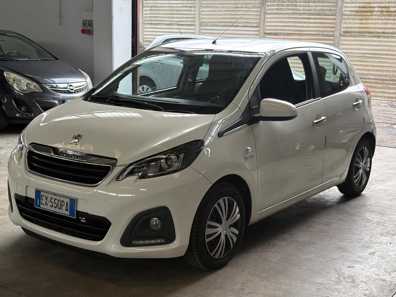 Peugeot 108 VTi 68 5 porte Allure TOP!