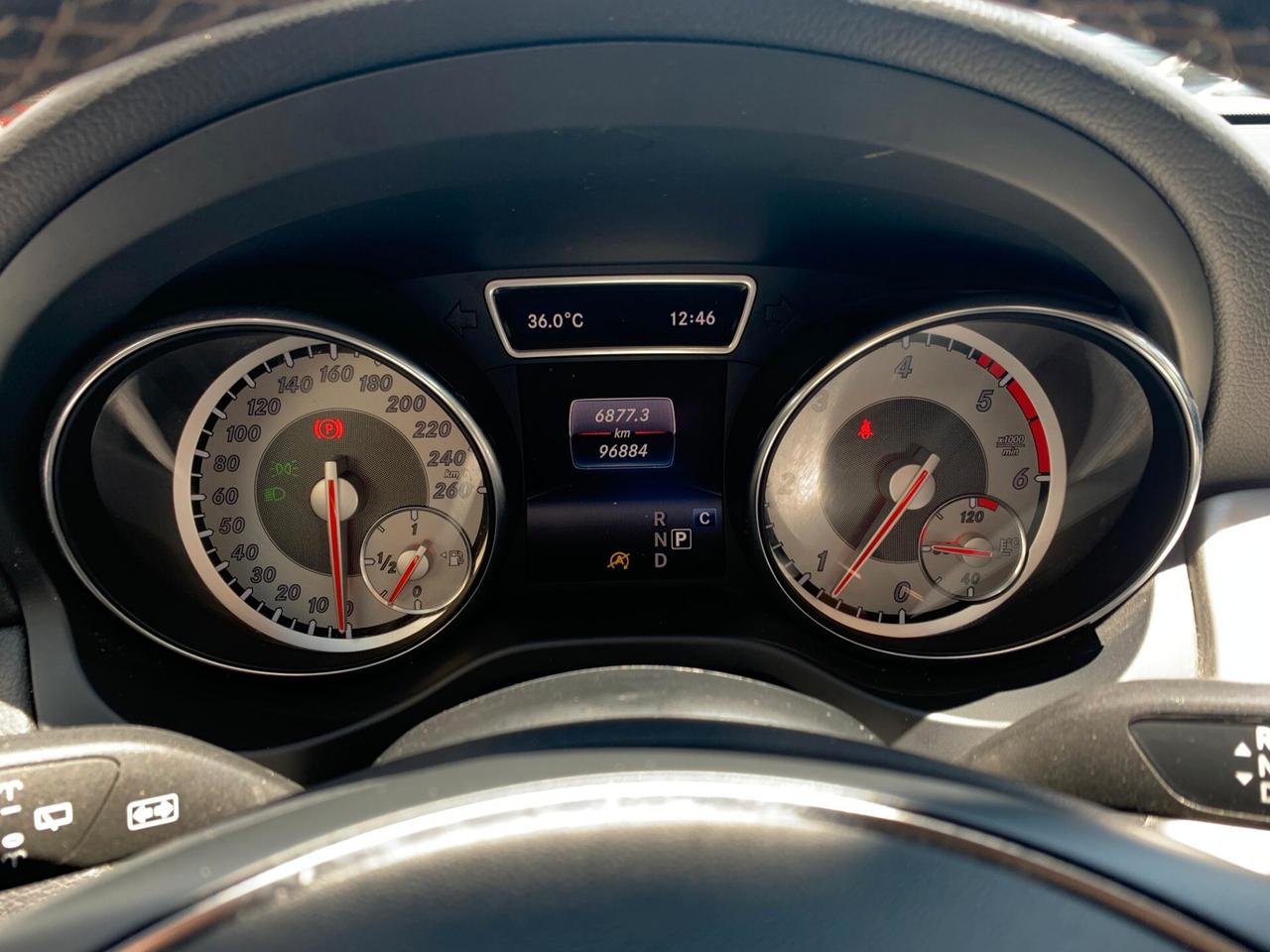 Mercedes-benz GLA 200 d Enduro Activity