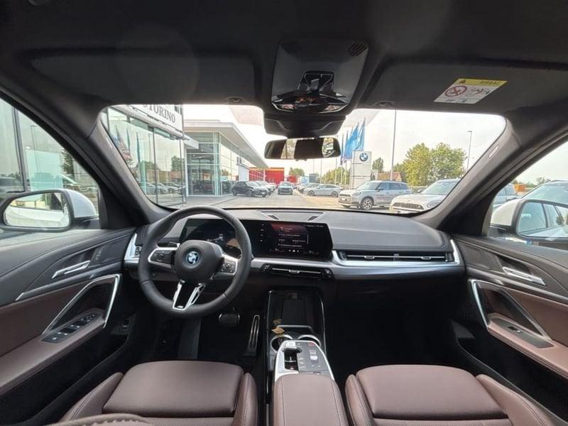BMW iX1 eDrive20 M Sport