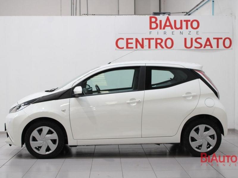 Toyota Aygo Aygo 5p 1.0 x-play my15