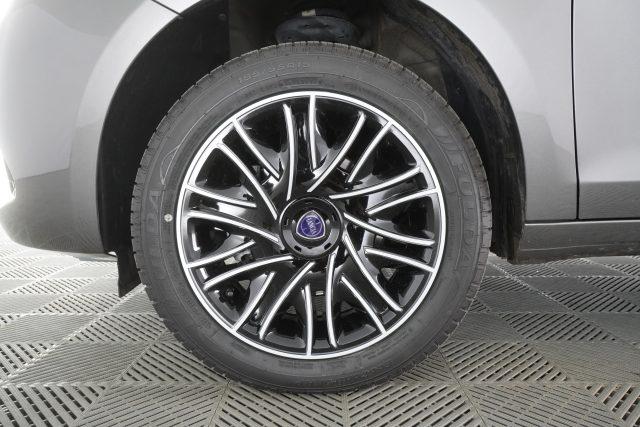 LANCIA Ypsilon Ypsilon 1.0 FireFly 5 porte S&S Hybrid Silver