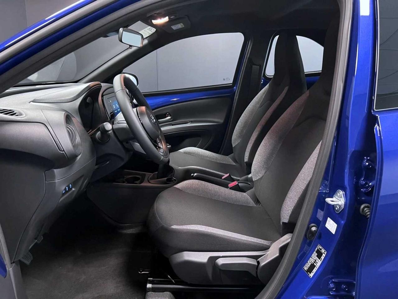 TOYOTA Aygo X 1.0 Active 72cv